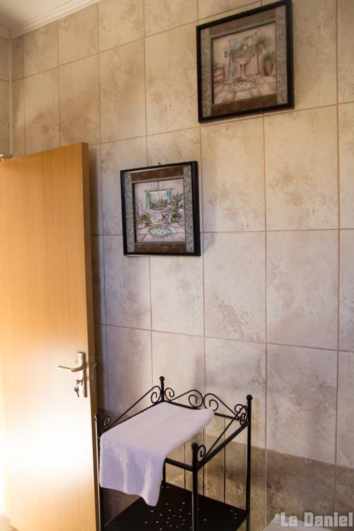 La Daniel Hotel Сибиу Екстериор снимка